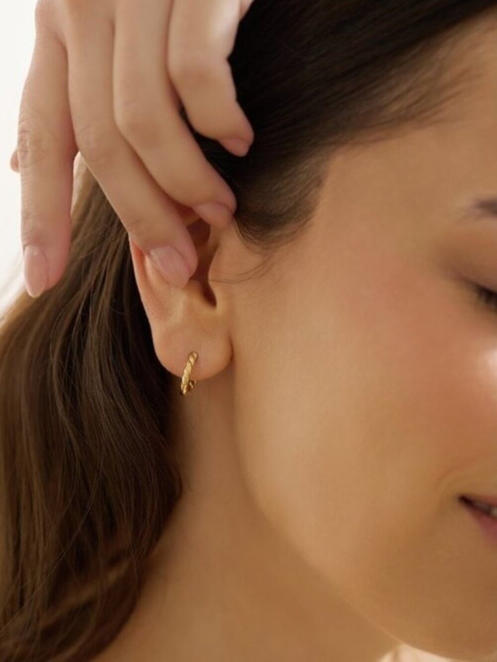 Twisted Gold Huggie Hoop Earrings Waterproof Minimalist Everyday Hoops Stacking